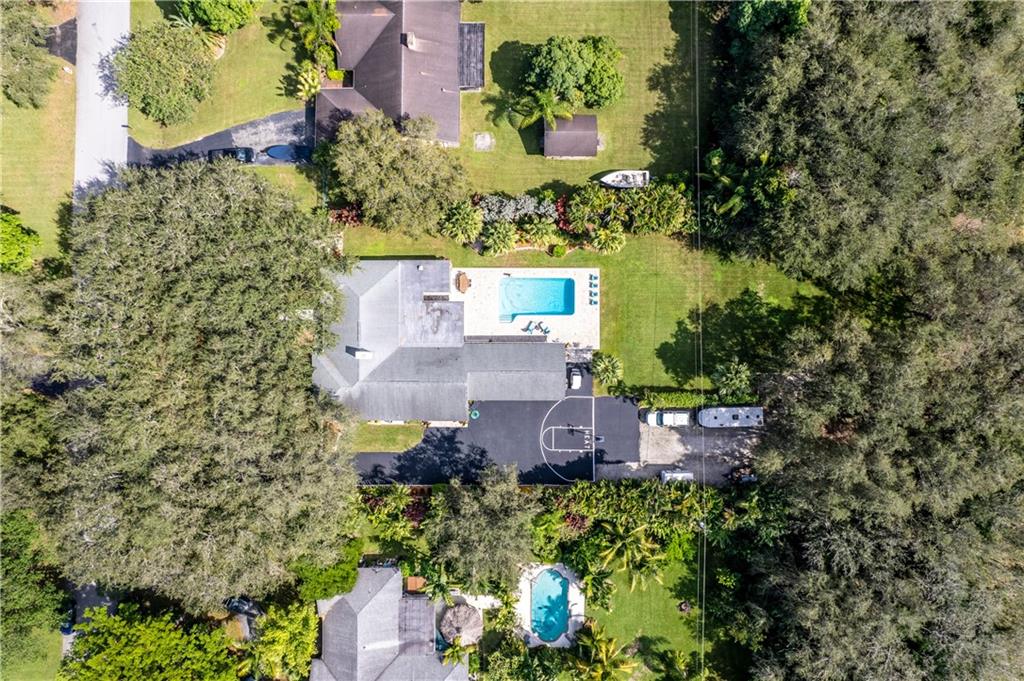 DAVIE OAKS,VAN KIRK GROVE - Residential