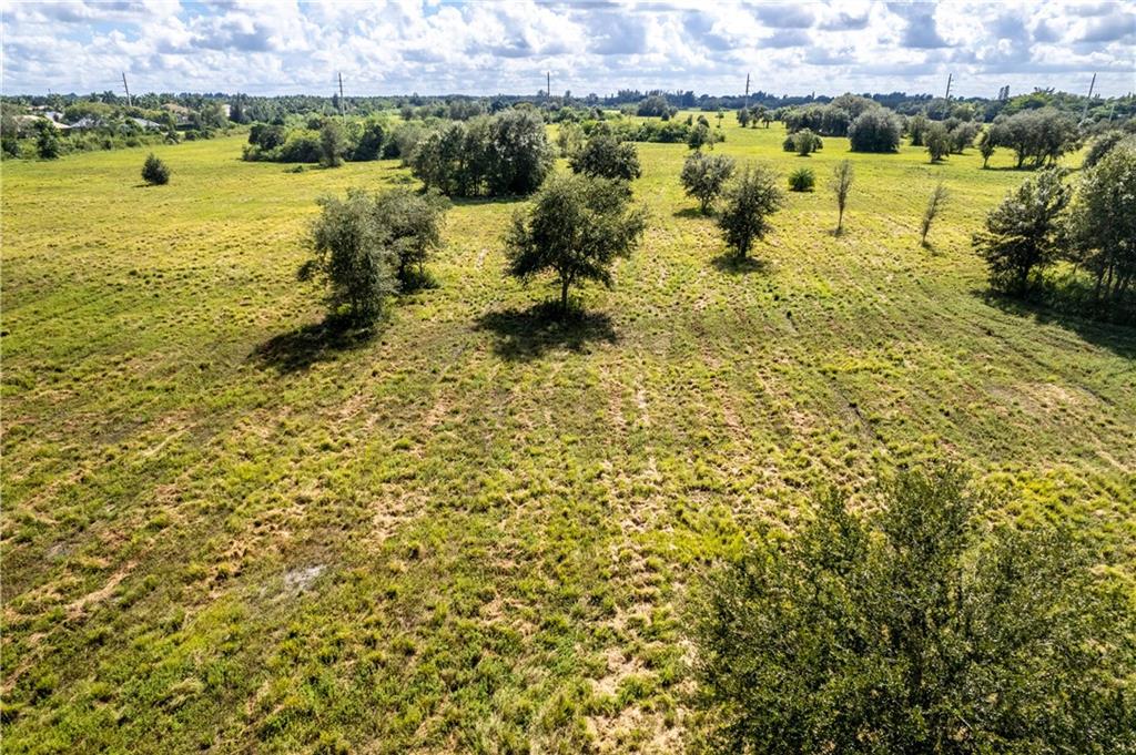 DAVIE OAKS,VAN KIRK GROVE - Residential