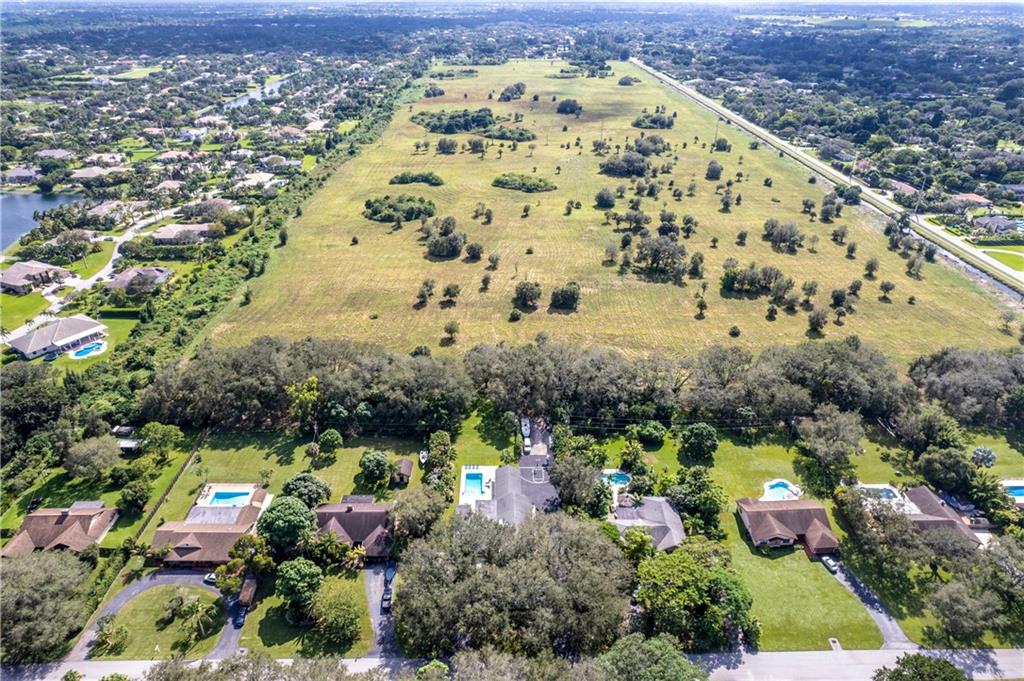 DAVIE OAKS,VAN KIRK GROVE - Residential
