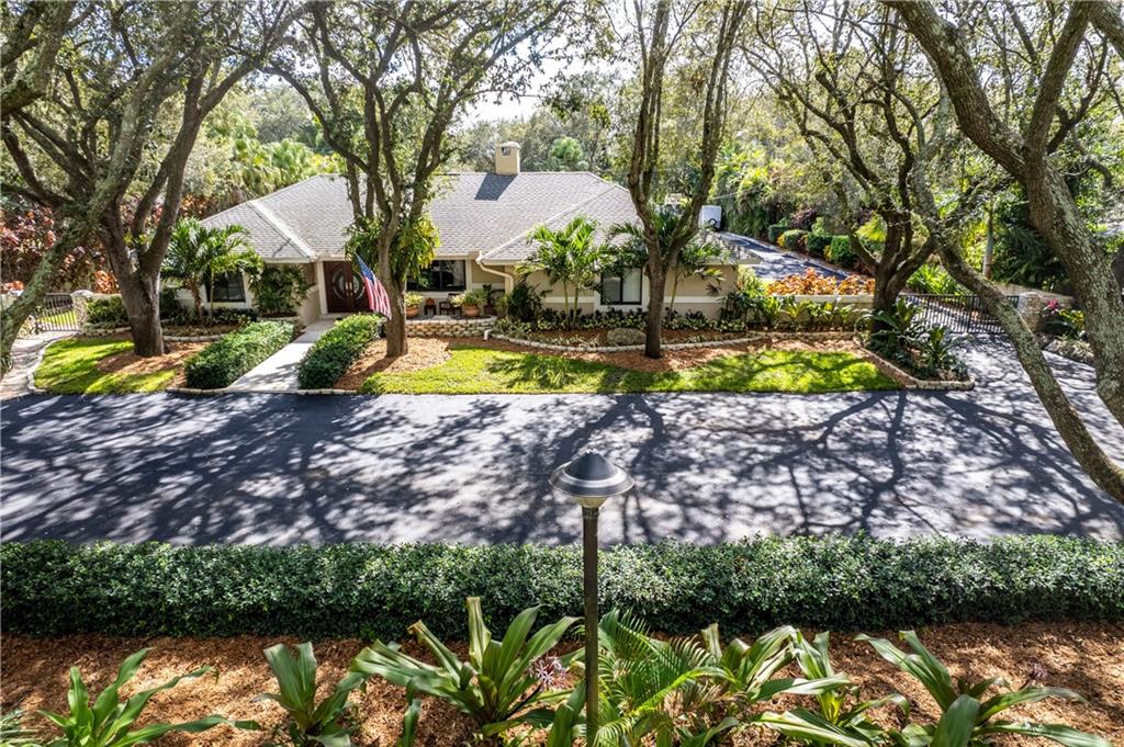 DAVIE OAKS,VAN KIRK GROVE - Residential