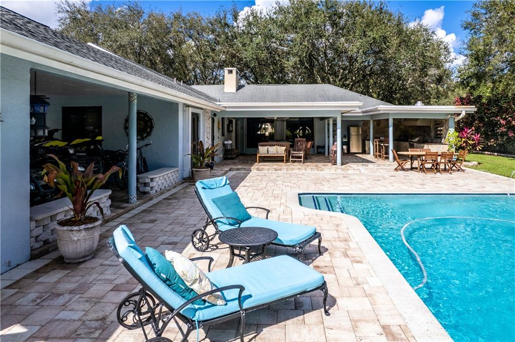 DAVIE OAKS,VAN KIRK GROVE - Residential