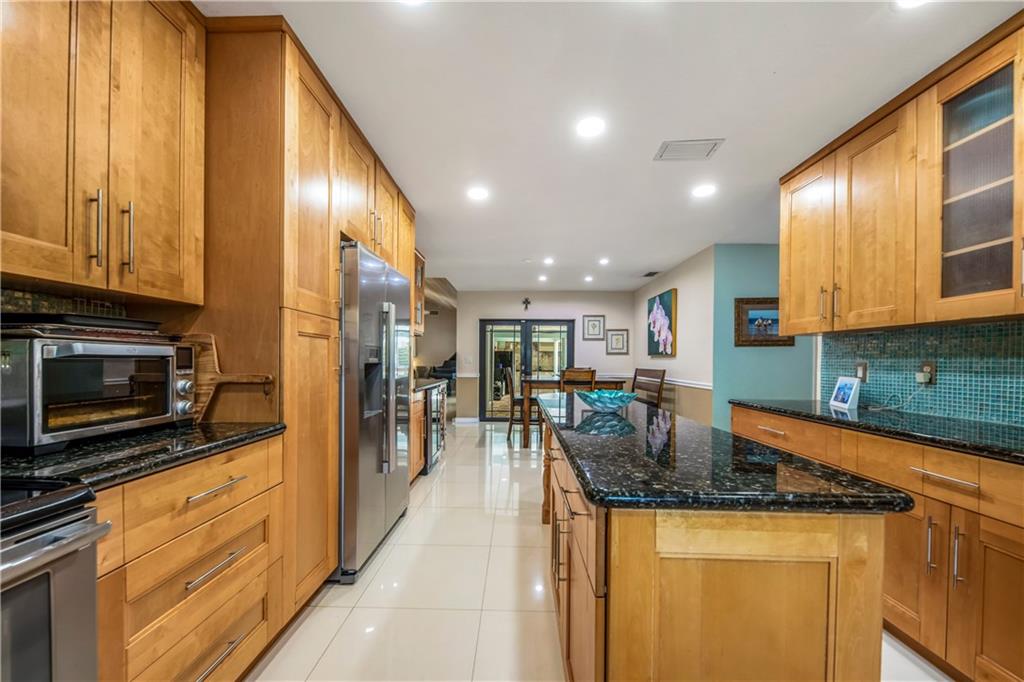 DAVIE OAKS,VAN KIRK GROVE - Residential