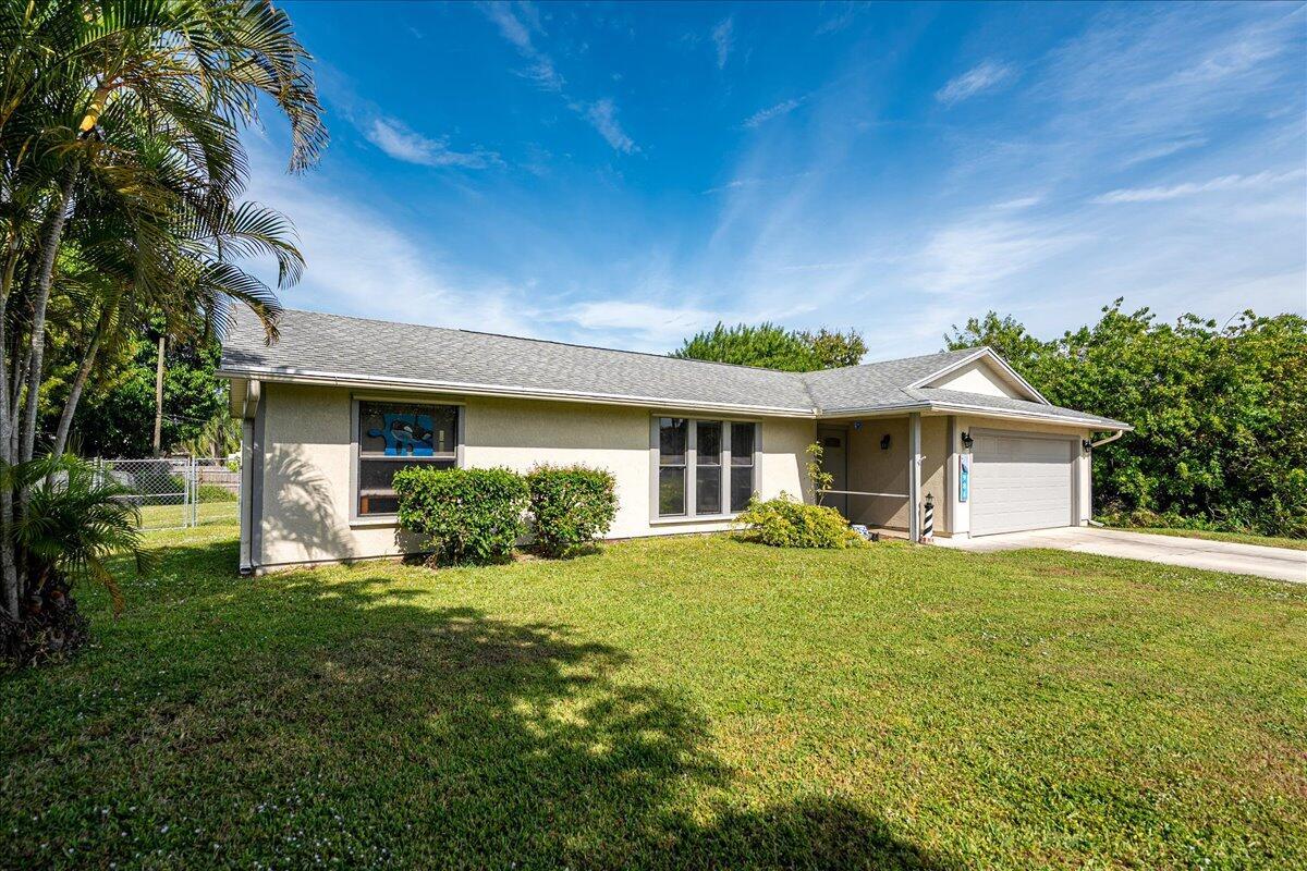 PORT ST LUCIE SECTION 3 - Residential