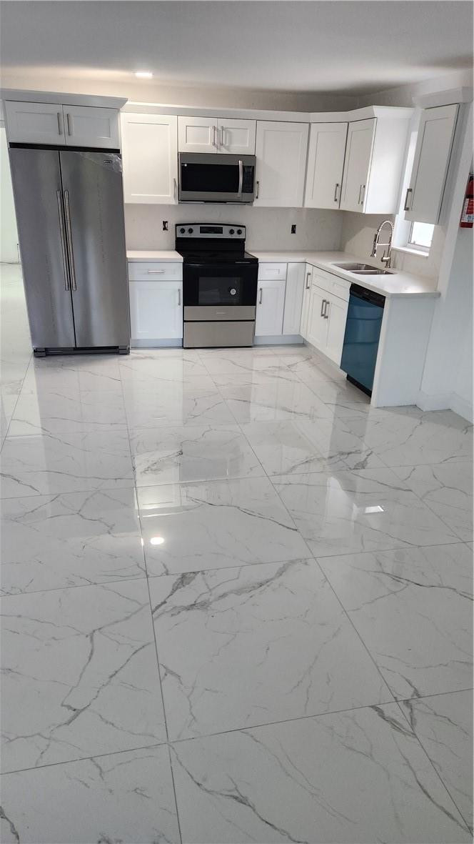 CALYPSO CAY - Residential Lease