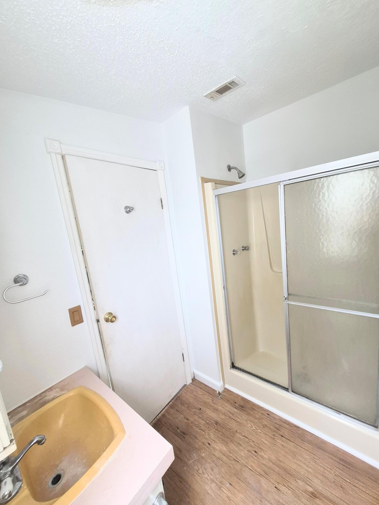 CENTRAL PARK - Residential