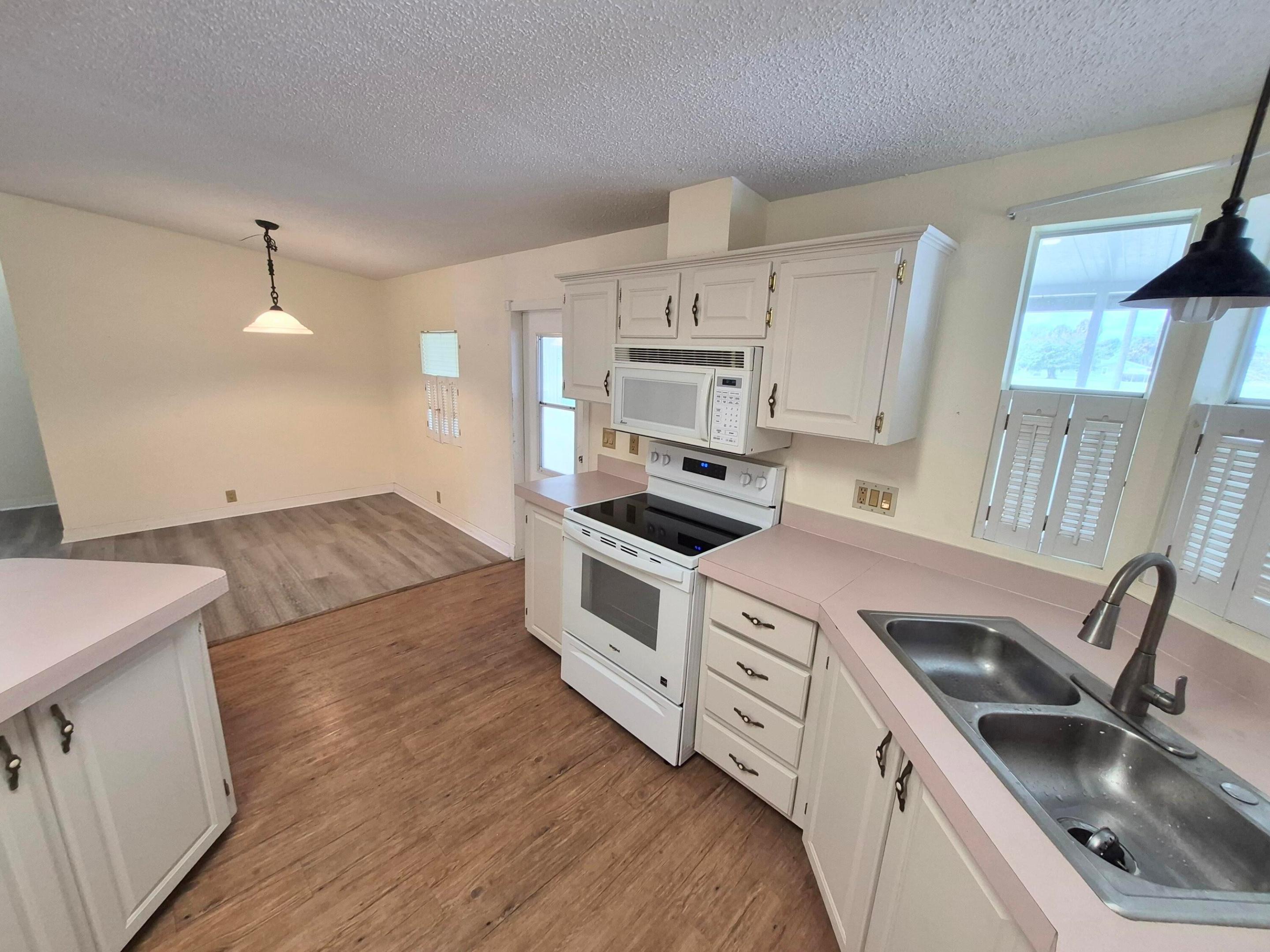 CENTRAL PARK - Residential