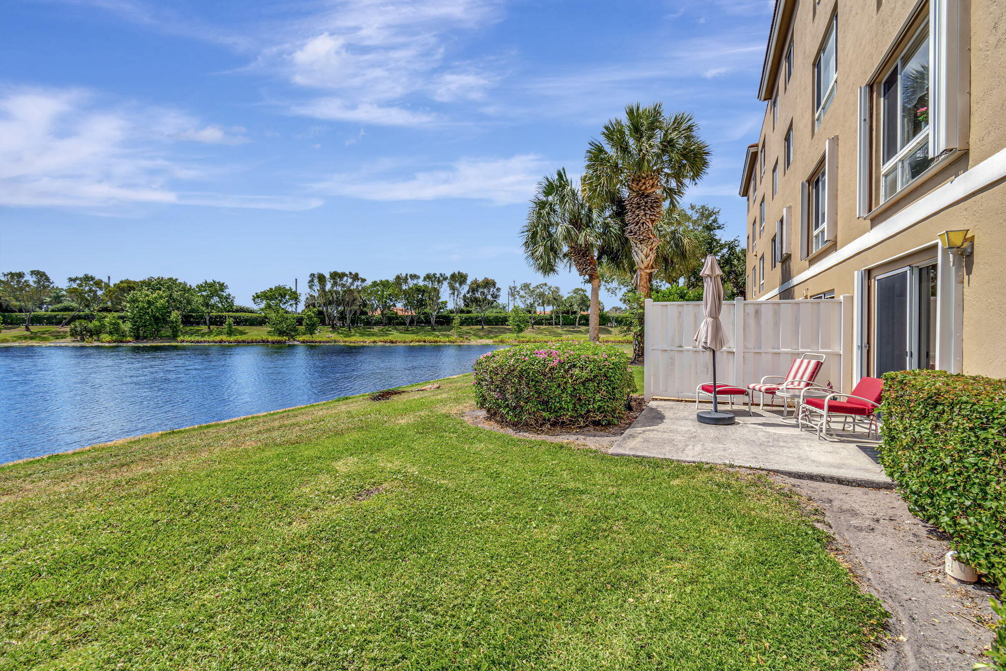CORAL LAKES - Residential
