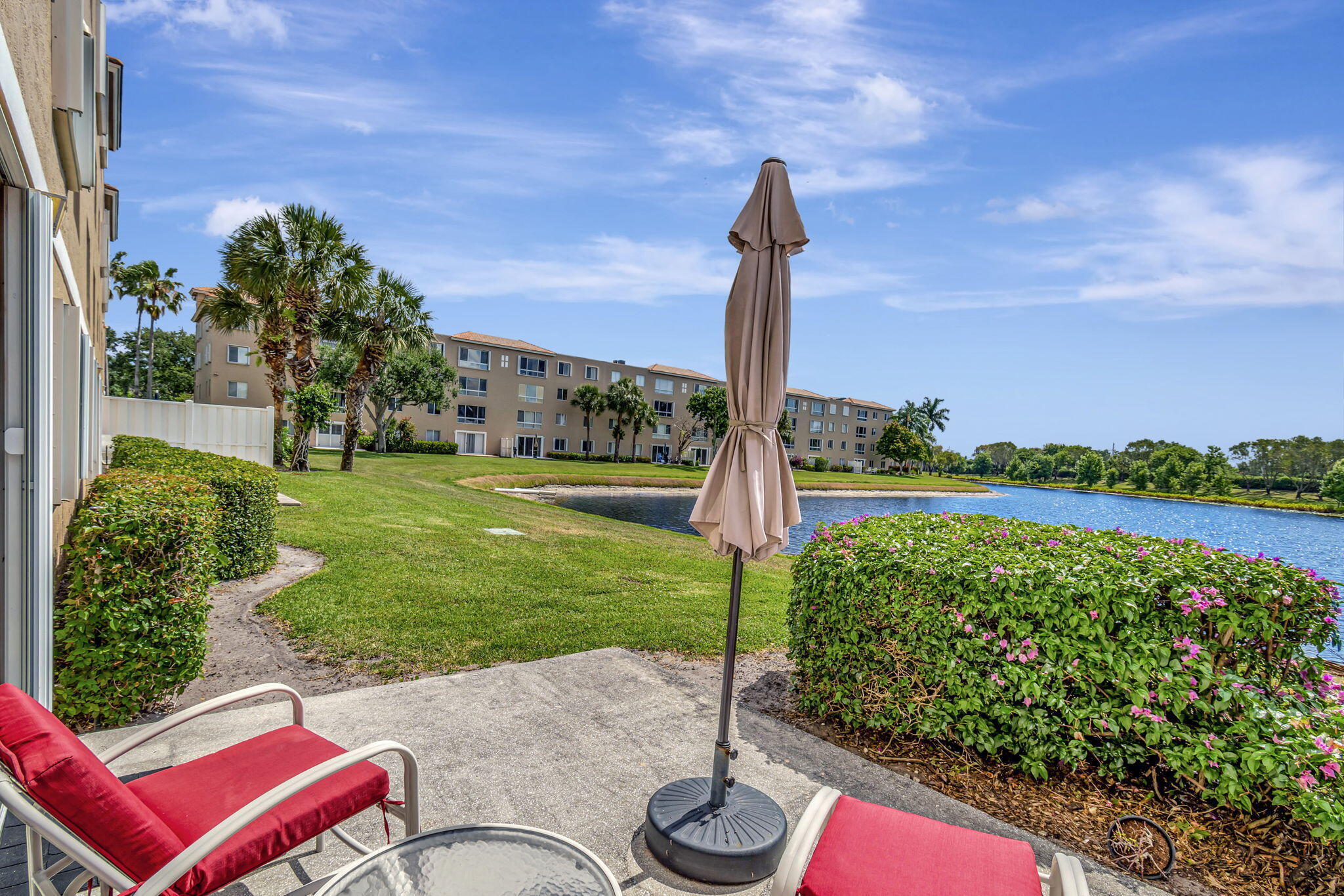 CORAL LAKES - Residential