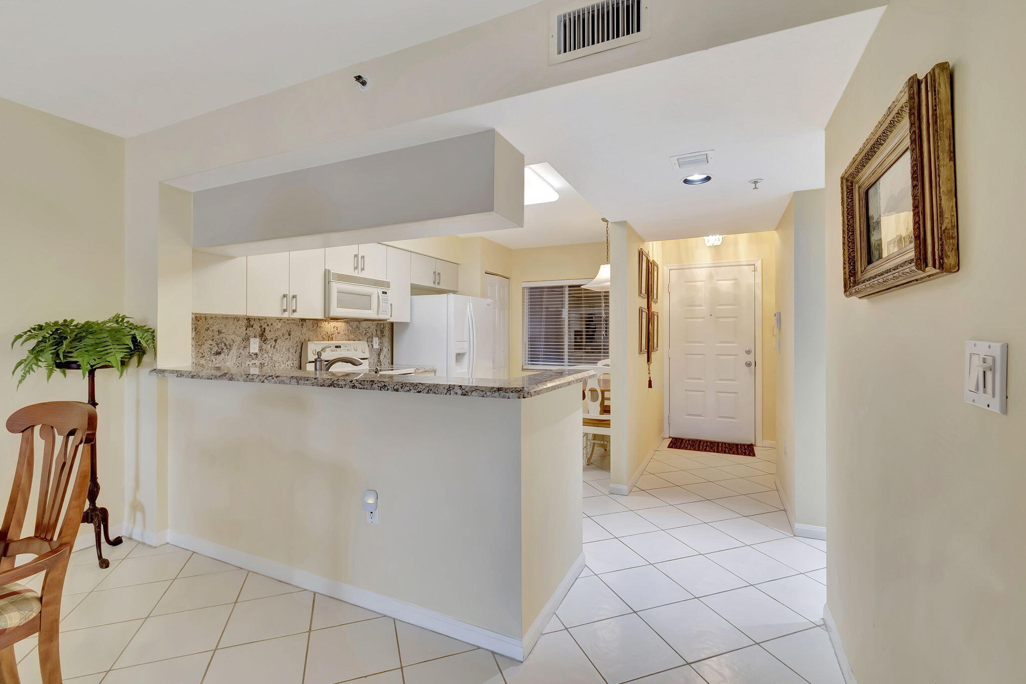 CORAL LAKES - Residential