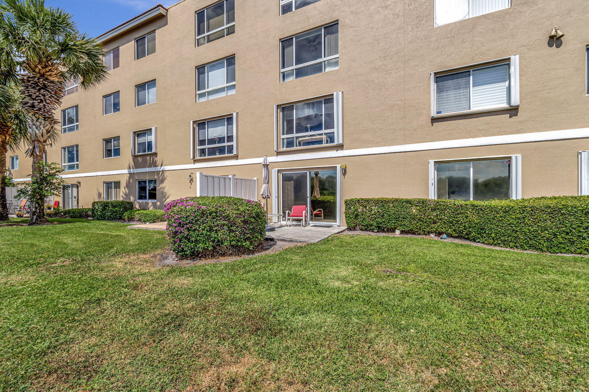 CORAL LAKES - Residential