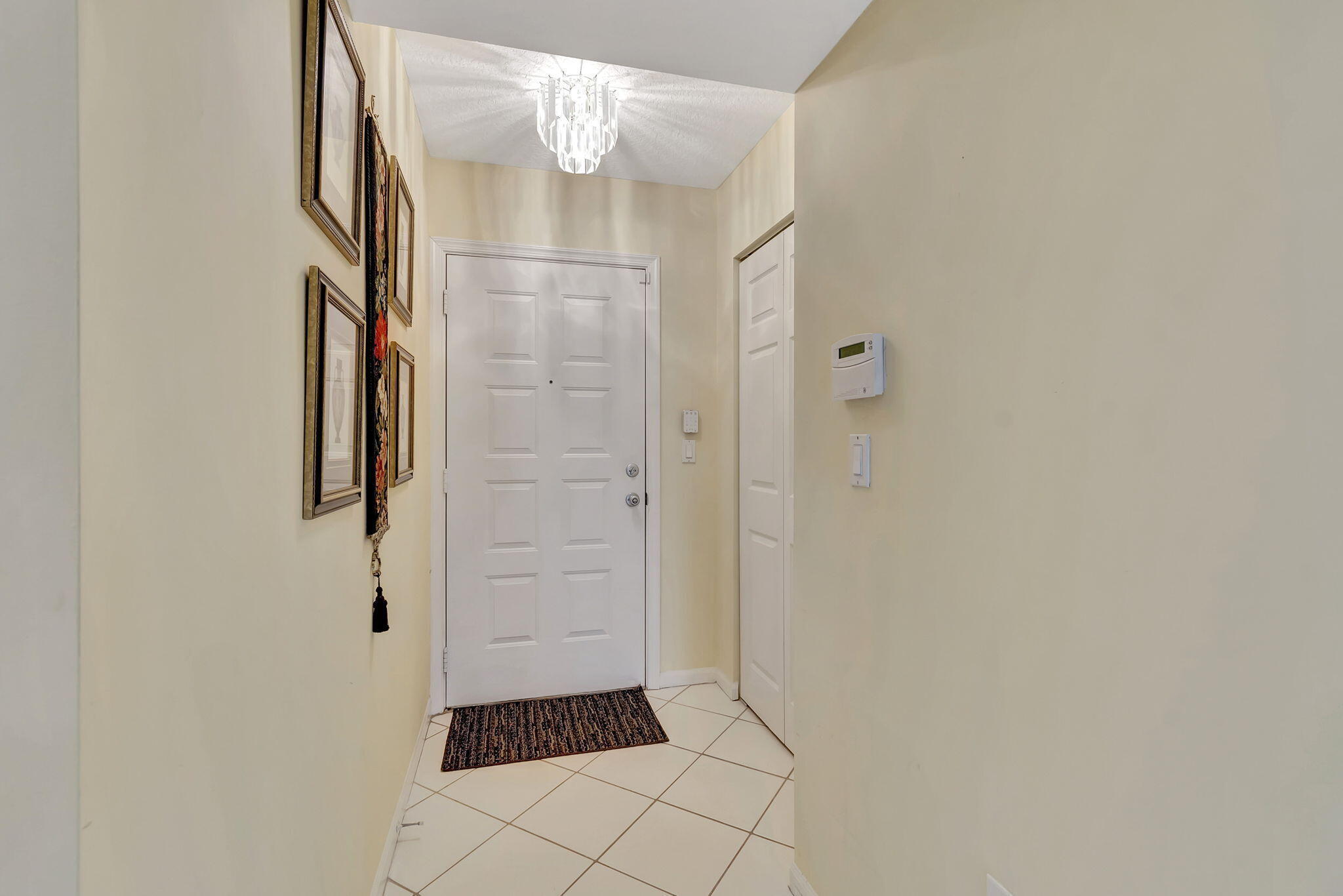 CORAL LAKES - Residential