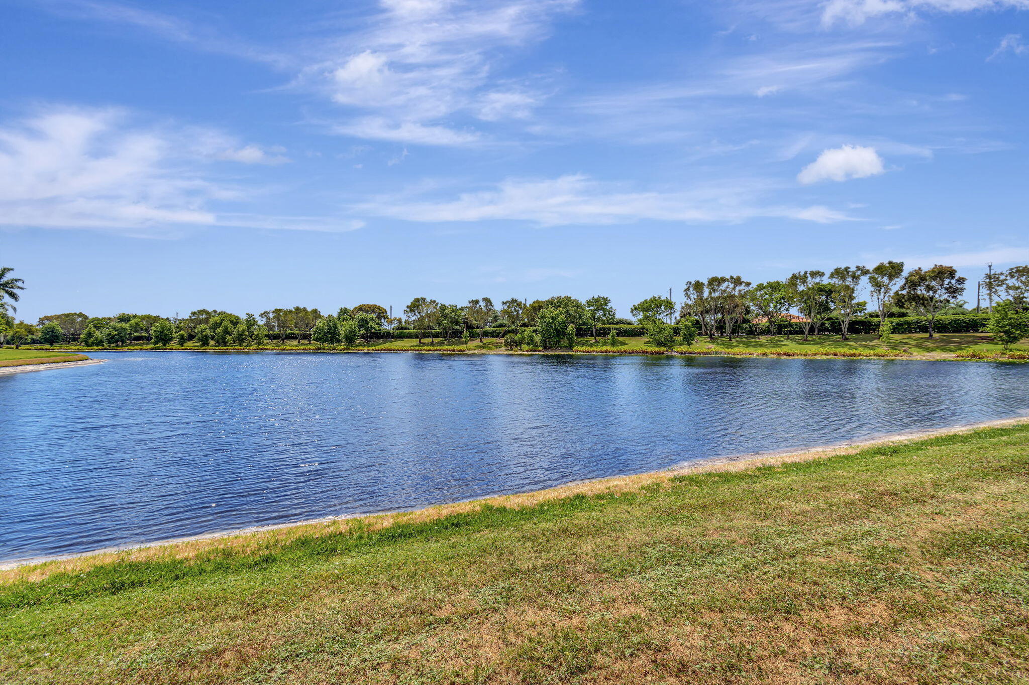 CORAL LAKES - Residential
