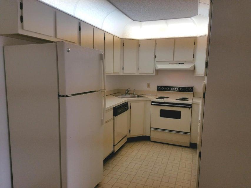 PALM CLUB VILLAGE II - Residential