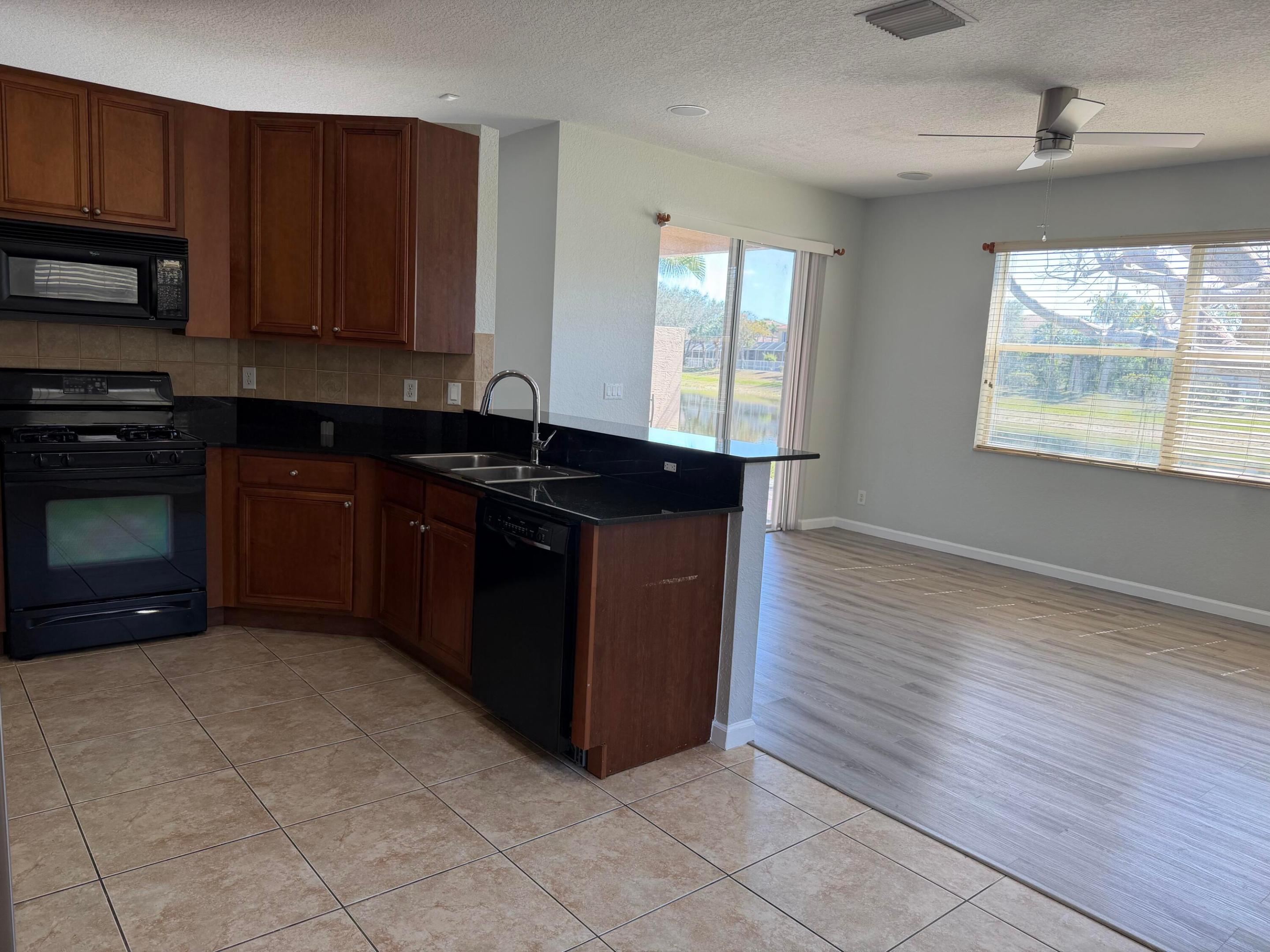 ANTHONY GROVES PH 2 - Residential Lease