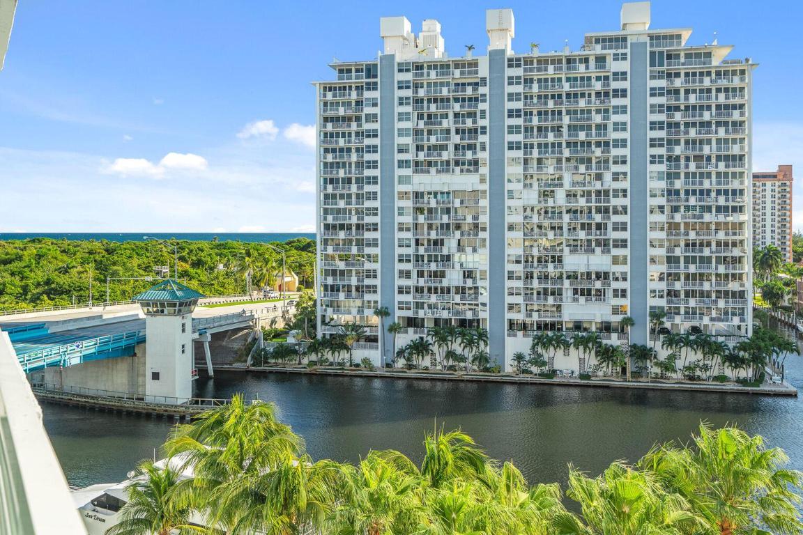 2670 E Sunrise Boulevard 718