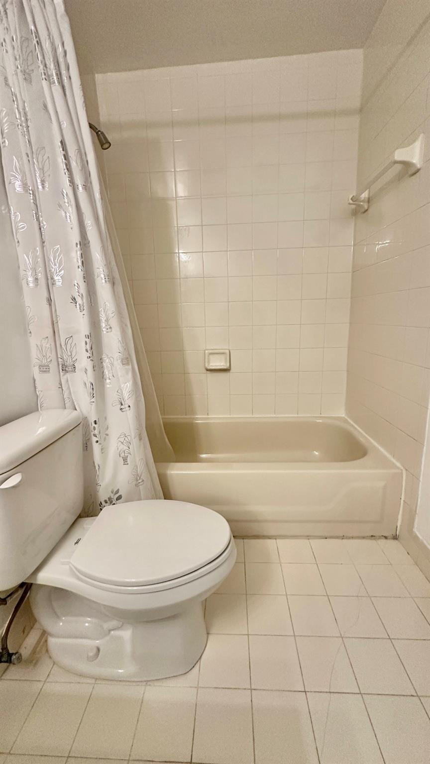 Sartori Lake 119-39 B - Residential Lease