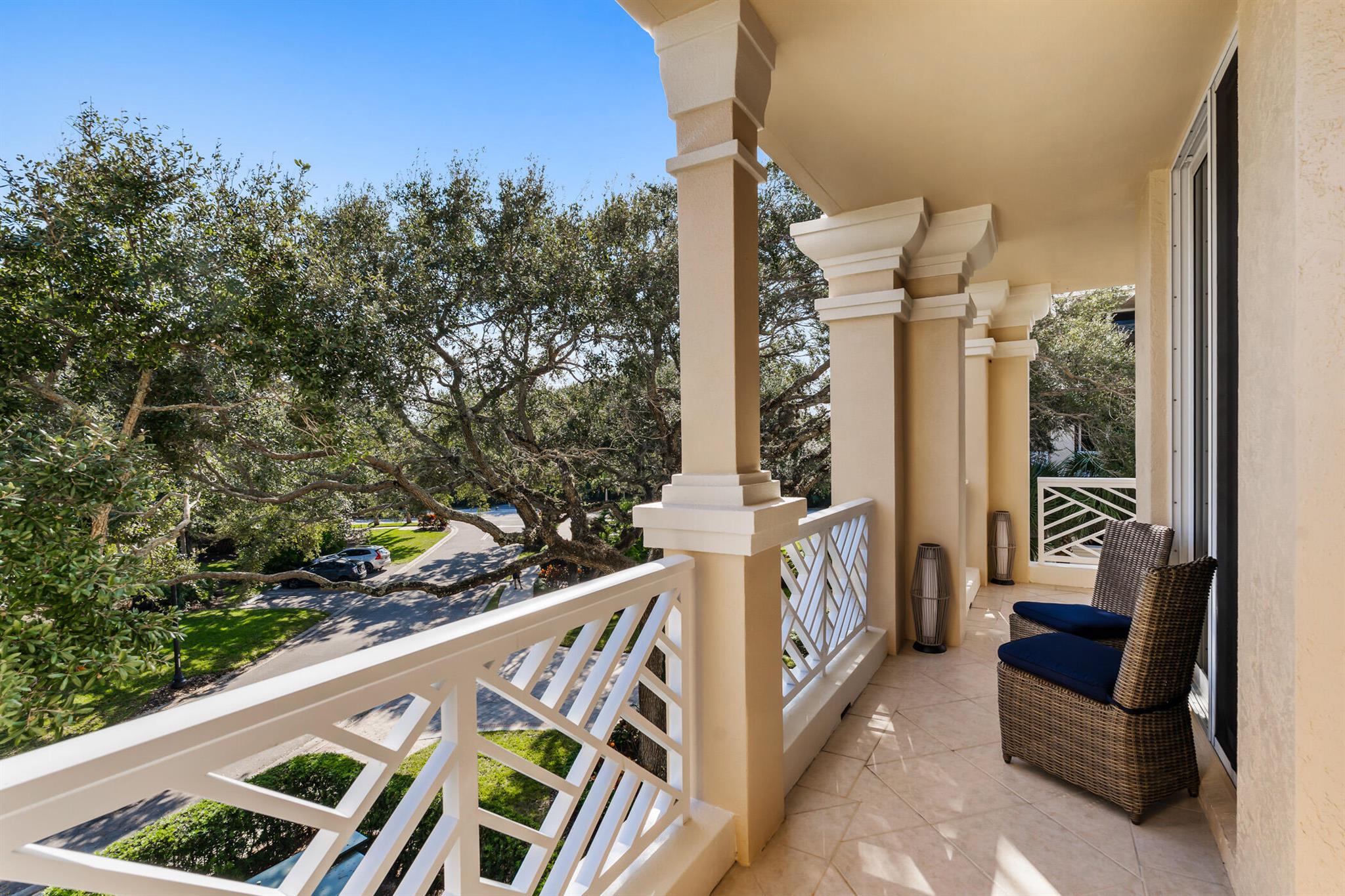 RIVER CLUB AT CARLTON CON - Residential