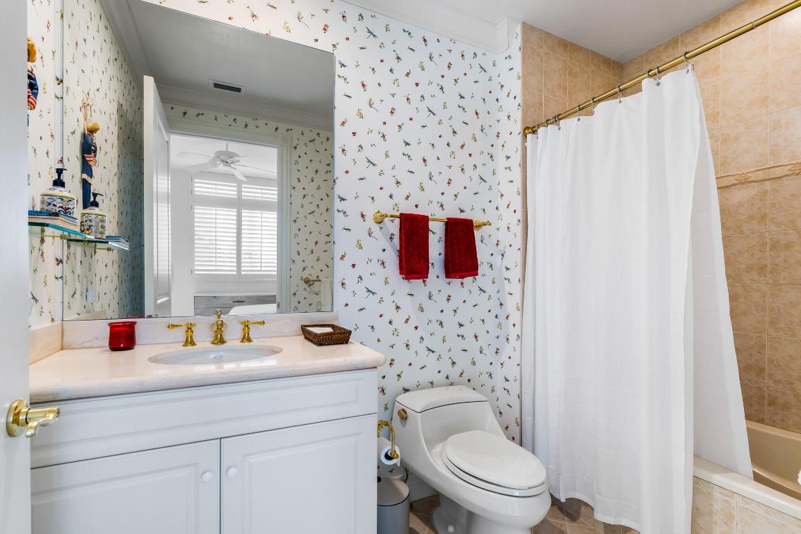 RIVER CLUB AT CARLTON CONDO - Residential