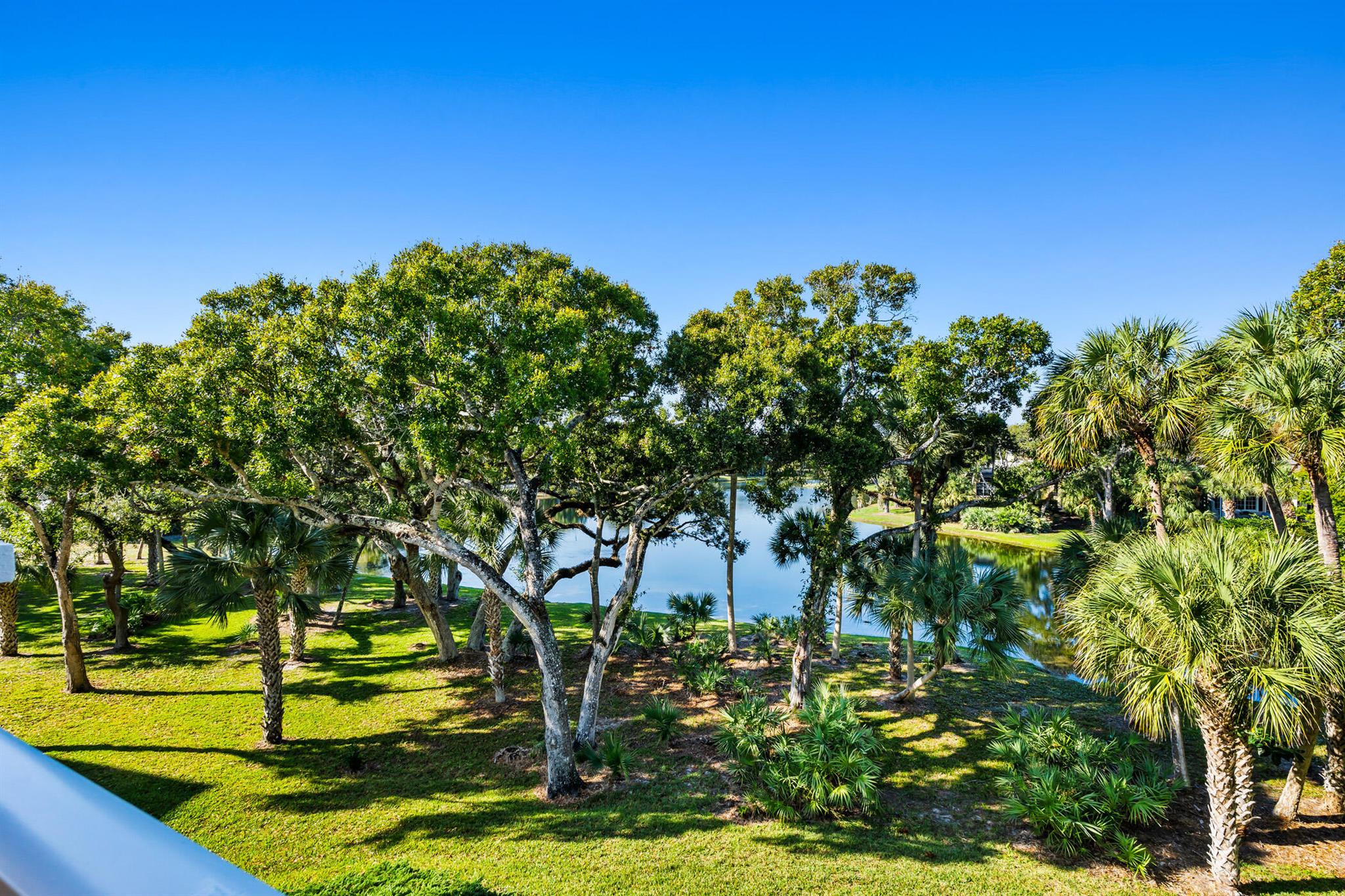 RIVER CLUB AT CARLTON CON - Residential