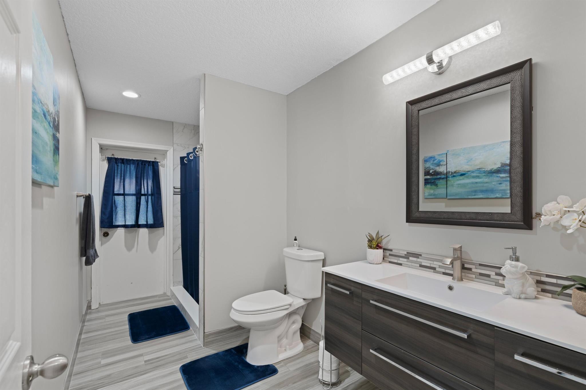 LOXAHATCHEE GROVES - Residential