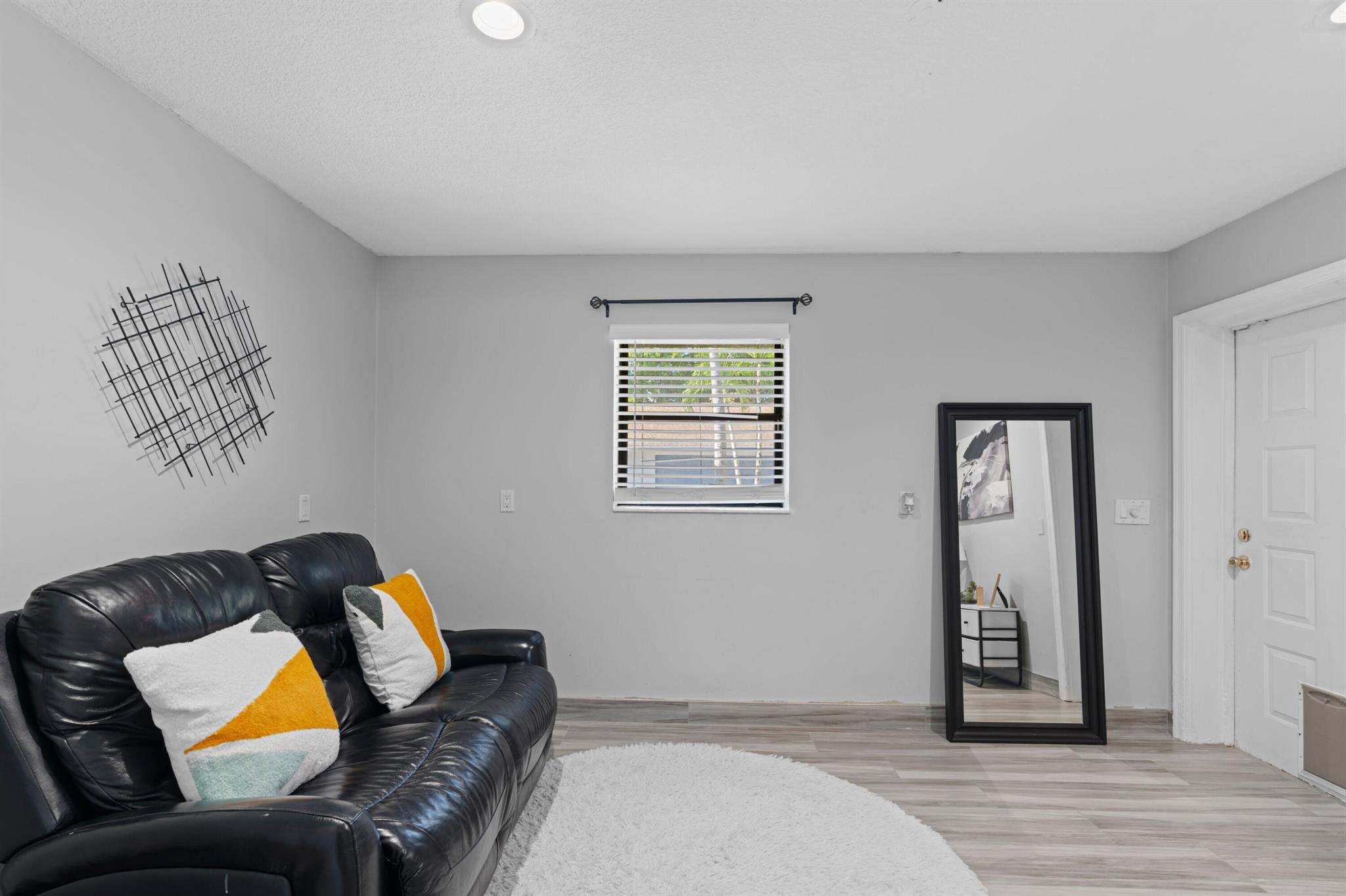 LOXAHATCHEE GROVES - Residential