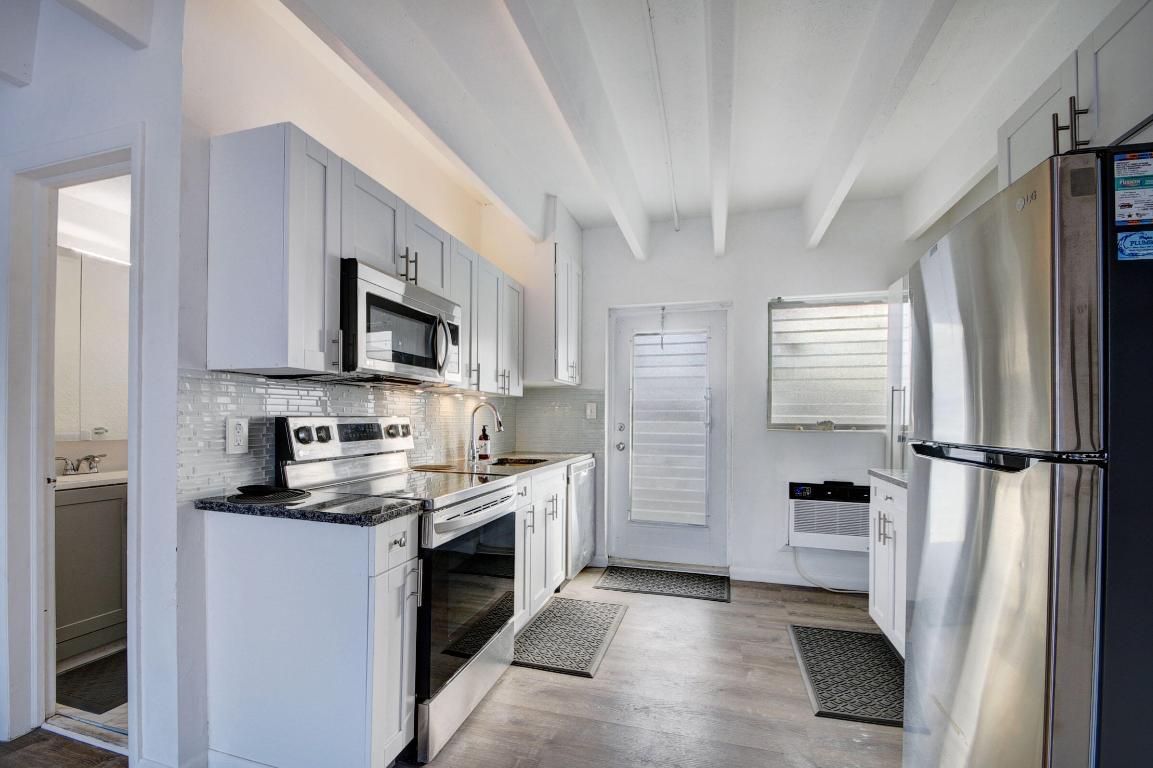 4001 S Ocean Boulevard 318