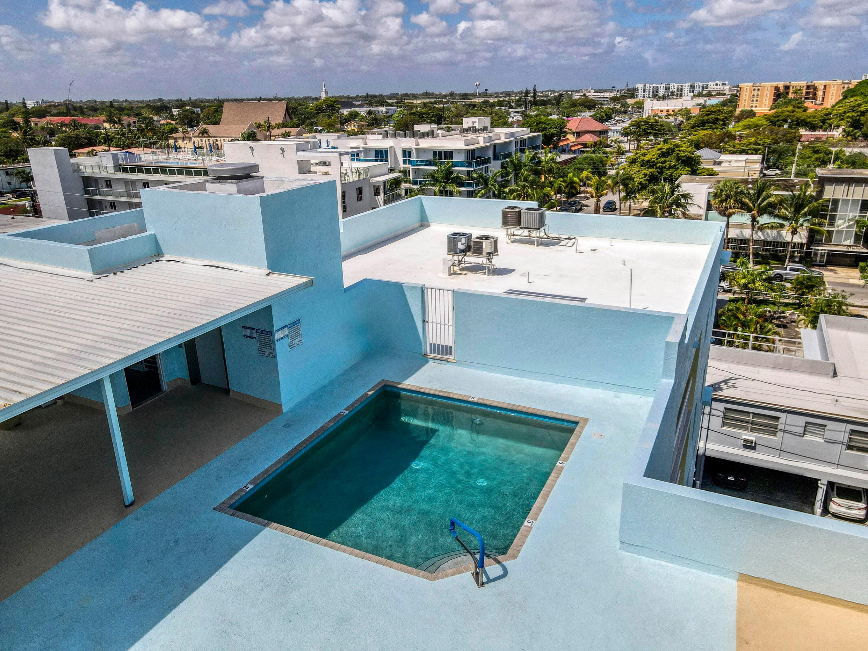 LAKE AVENUE LOFTS CONDO - Residential