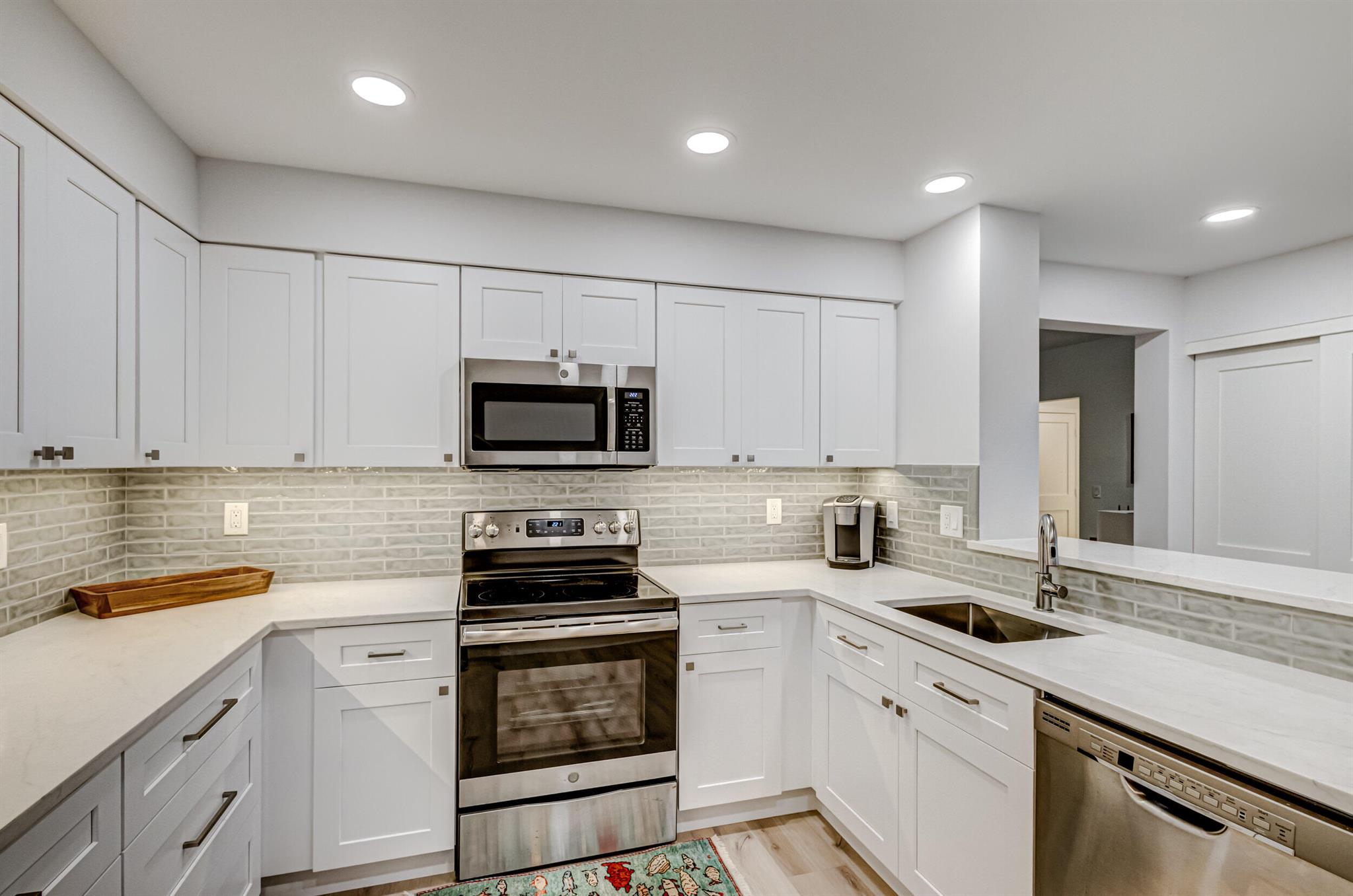 SEA COLONY CONDO - Residential Lease