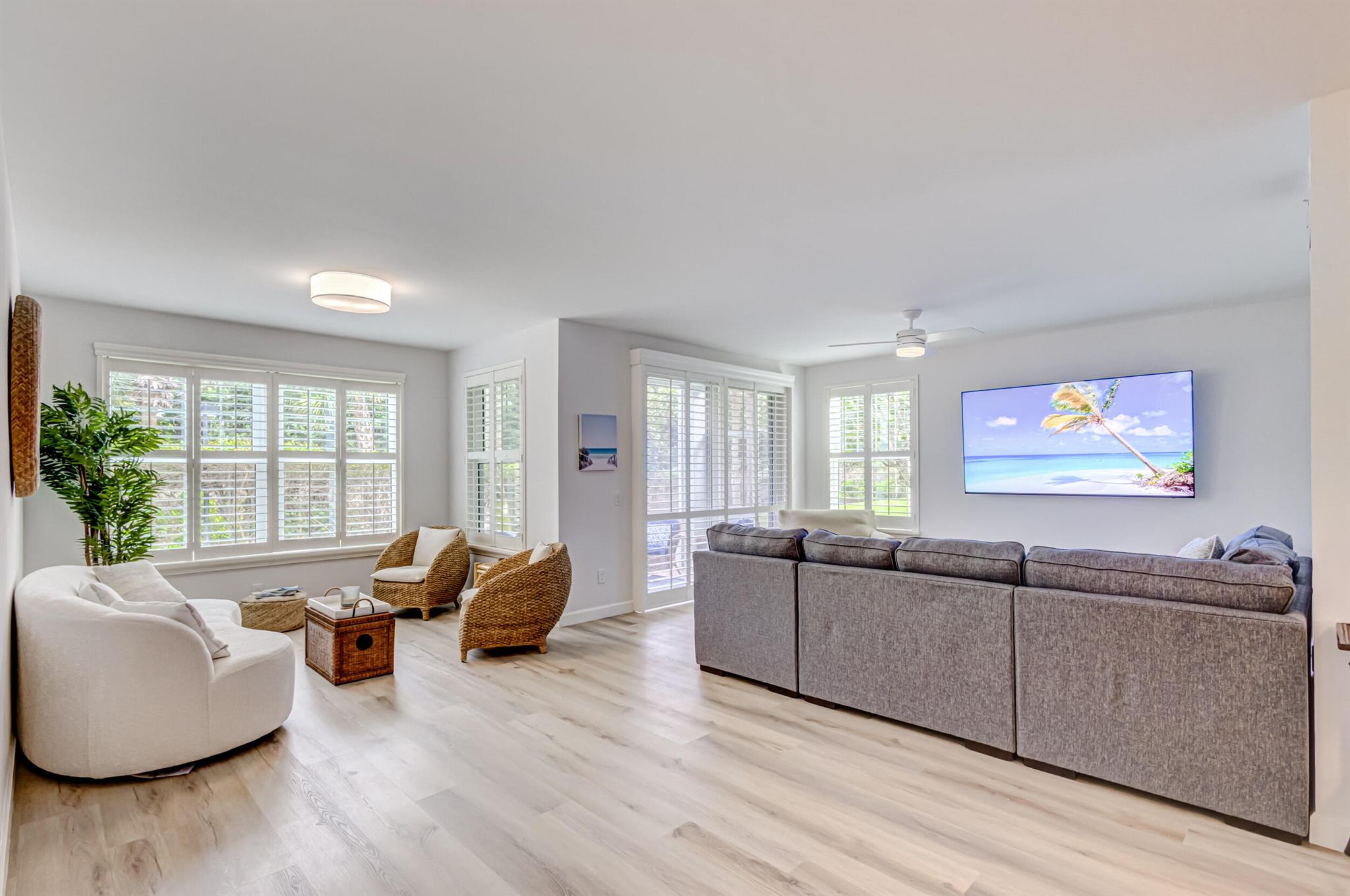 SEA COLONY CONDO - Residential Lease