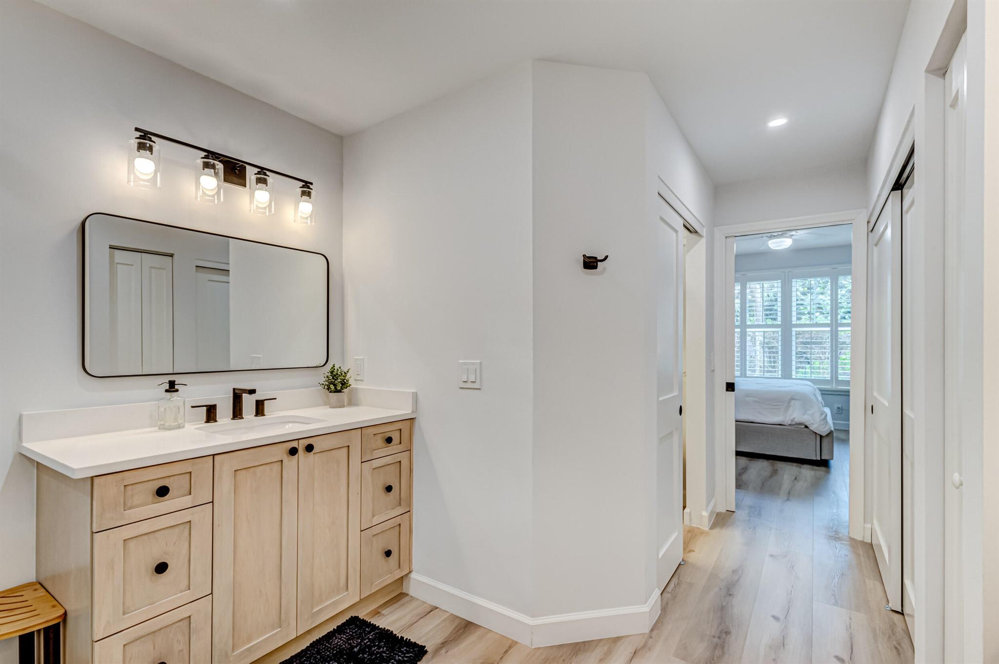 SEA COLONY CONDO - Residential Lease