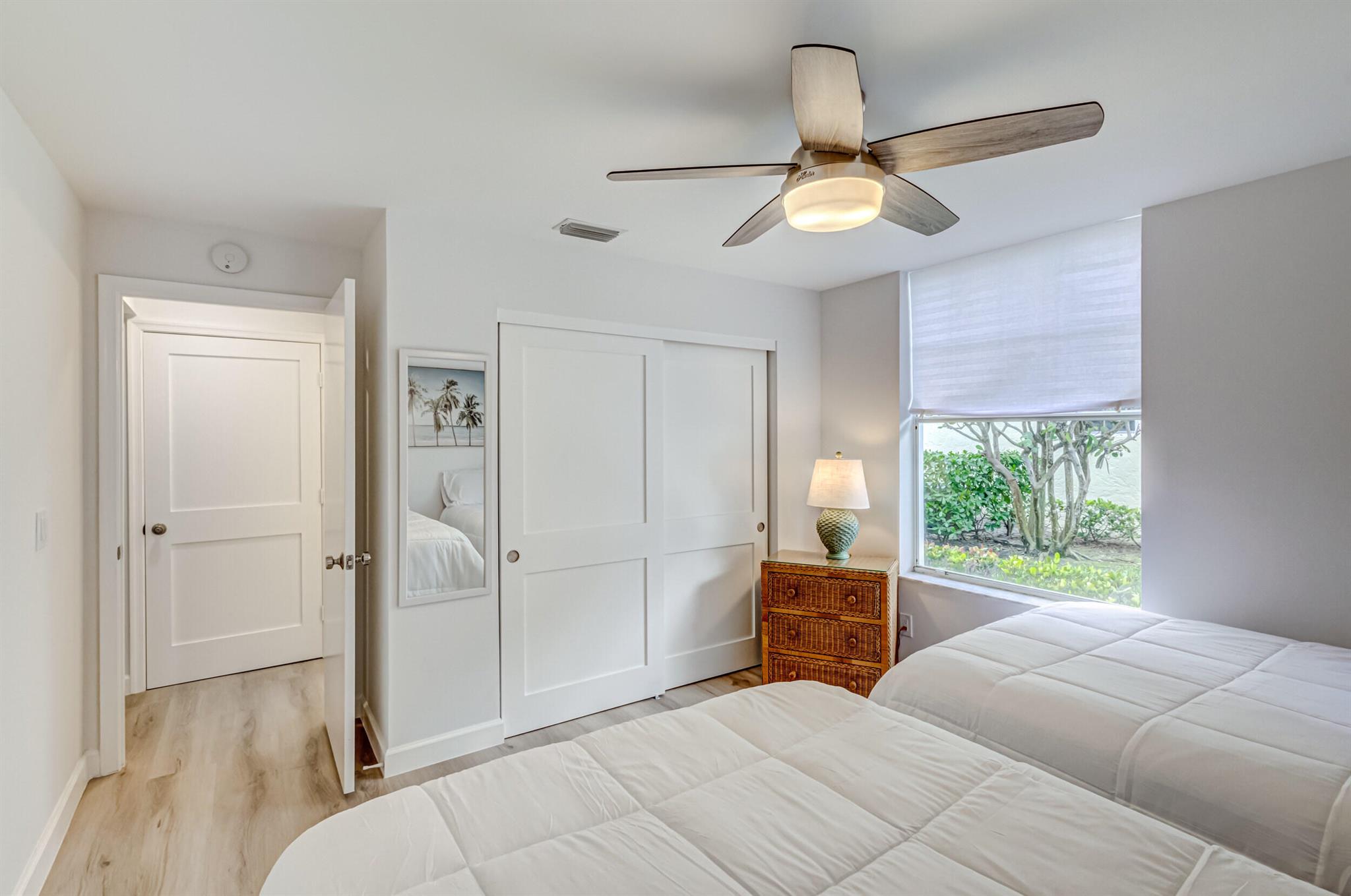 SEA COLONY CONDO - Residential Lease