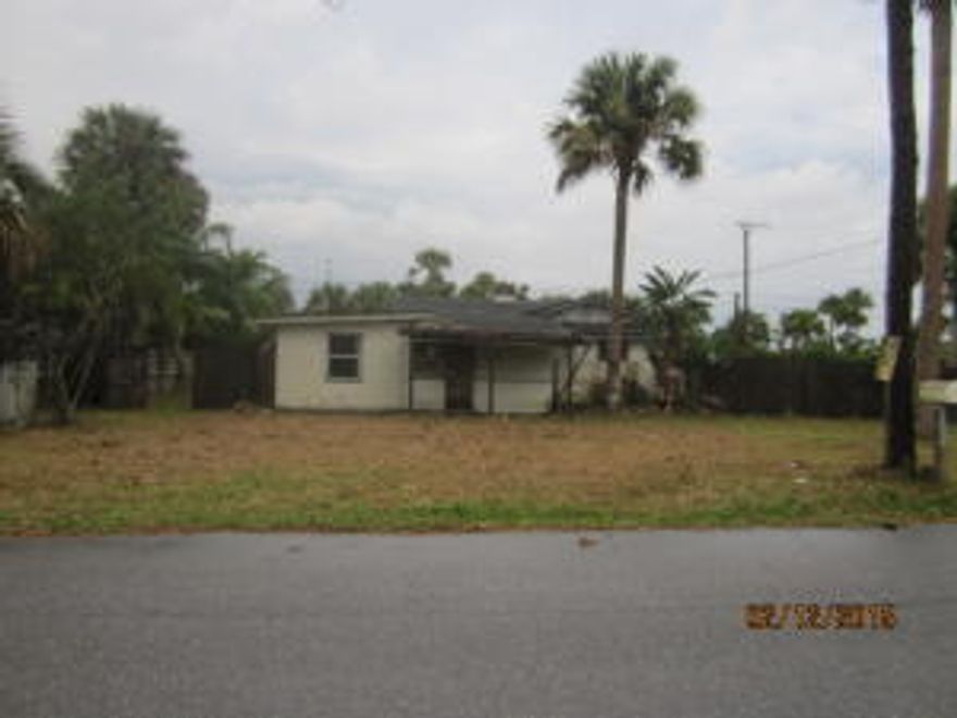 OVERSIZED DOUBLE LARGE LOT, NEWER POOL, WAS ORIGINALLY A 2/1 BLOCK HOUSE BUT NOW A 3/2 WITH LARGE DEN WHICH COULD BE USED AS A 4TH BEDROOM. NEEDS WORK.  all measurements are approximate buyer to verify.