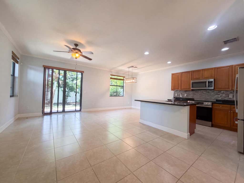 Photo of 4967 NW 59th Street, Tamarac, FL 33319 (MLS # B26069123)