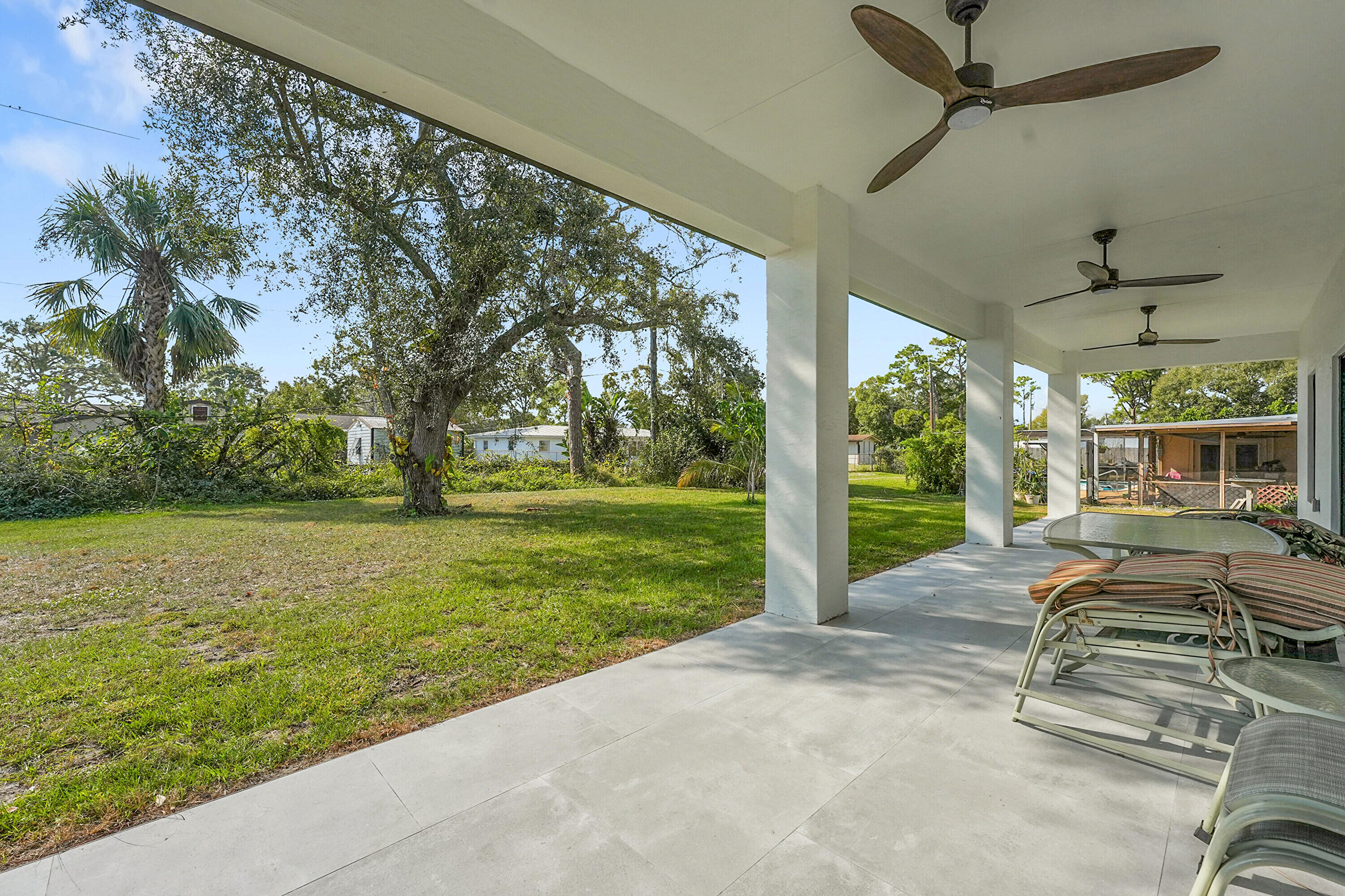 LAKEWOOD PARK UNIT 10 - Residential Lease