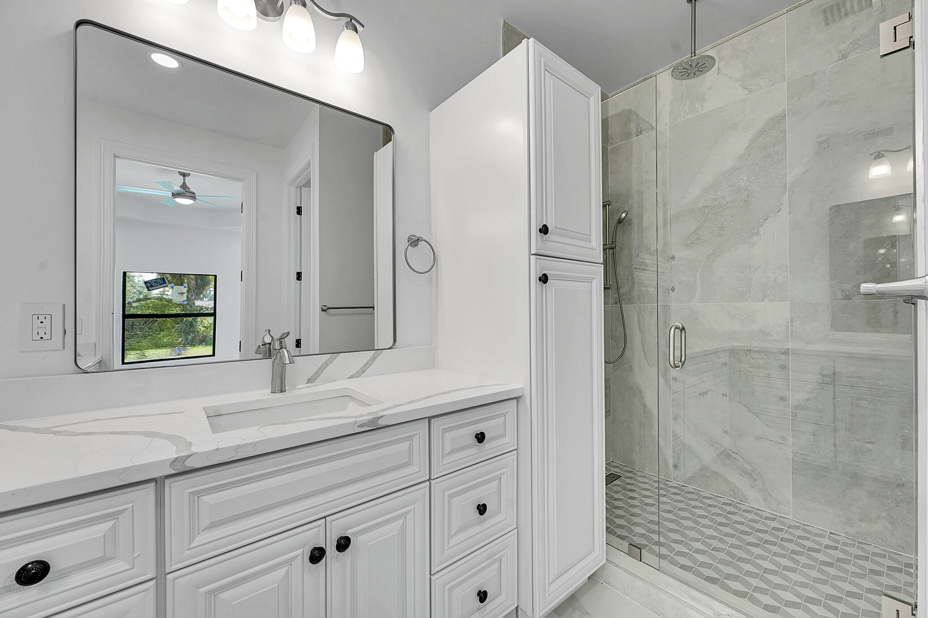 LAKEWOOD PARK UNIT 10 - Residential Lease