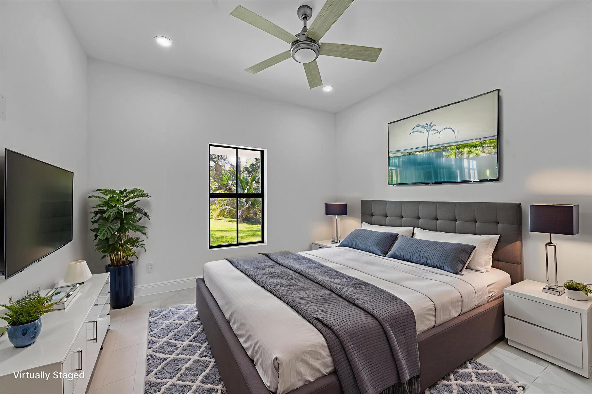 LAKEWOOD PARK UNIT 10 - Residential Lease