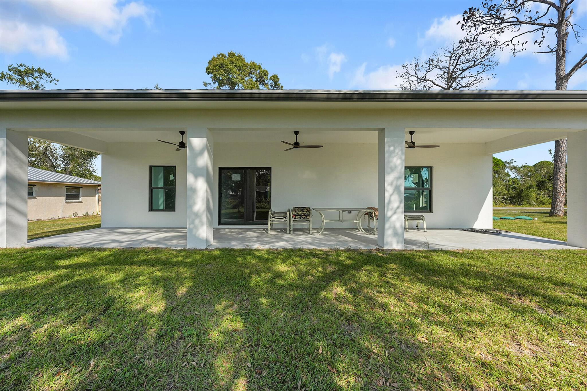 LAKEWOOD PARK UNIT 10 - Residential Lease