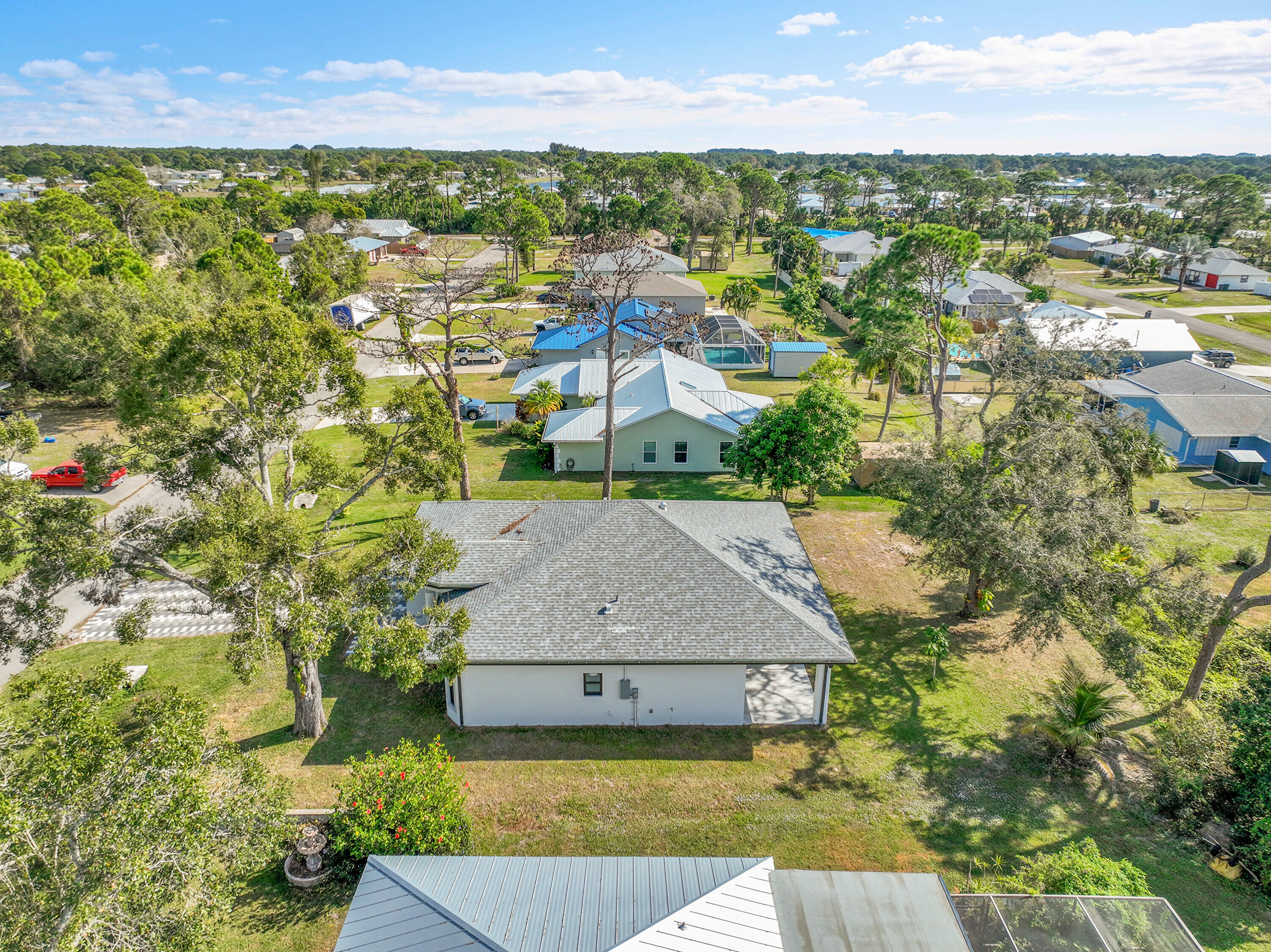 LAKEWOOD PARK UNIT 10 - Residential Lease