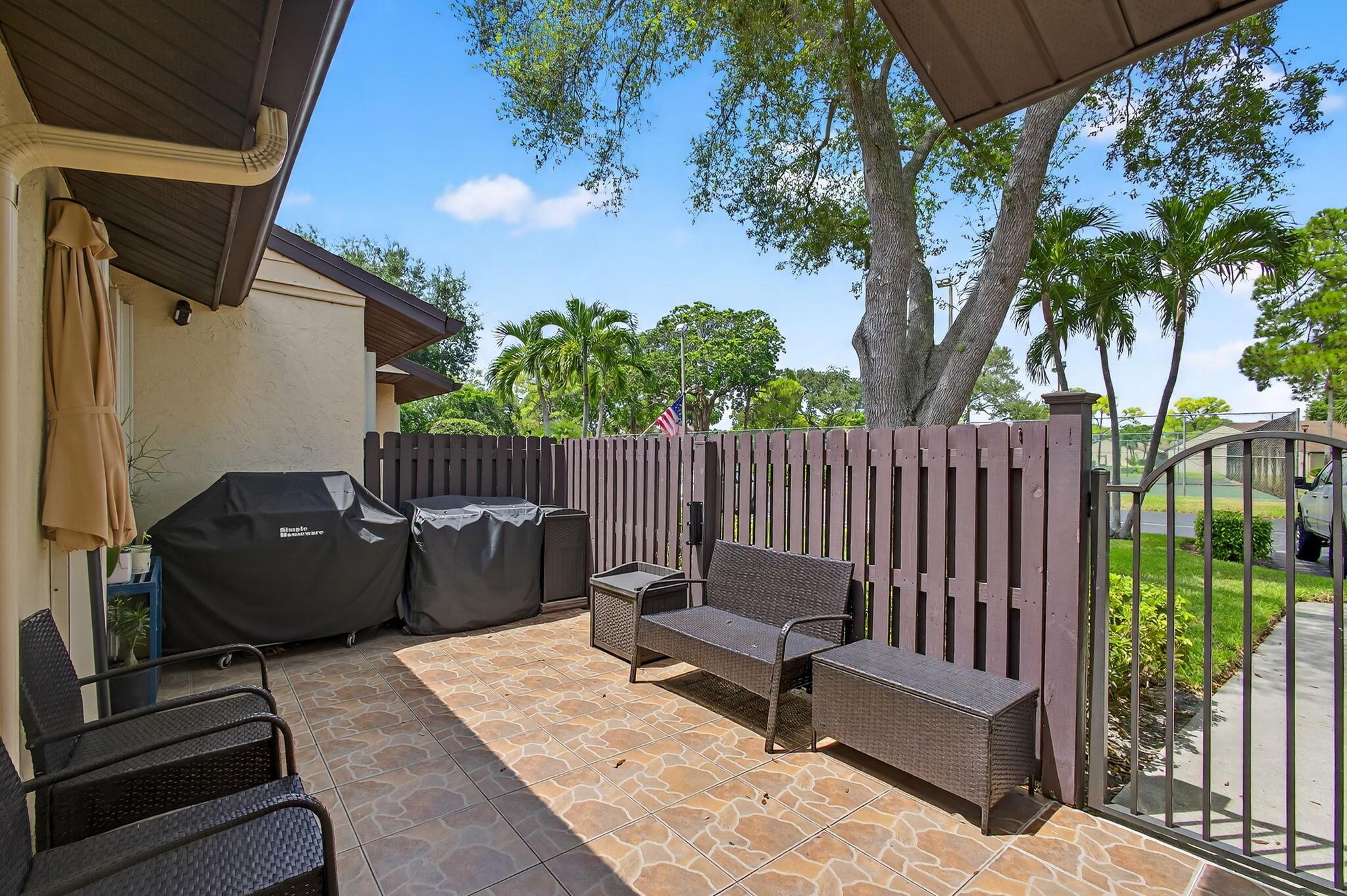 606 Sea Pine Way B