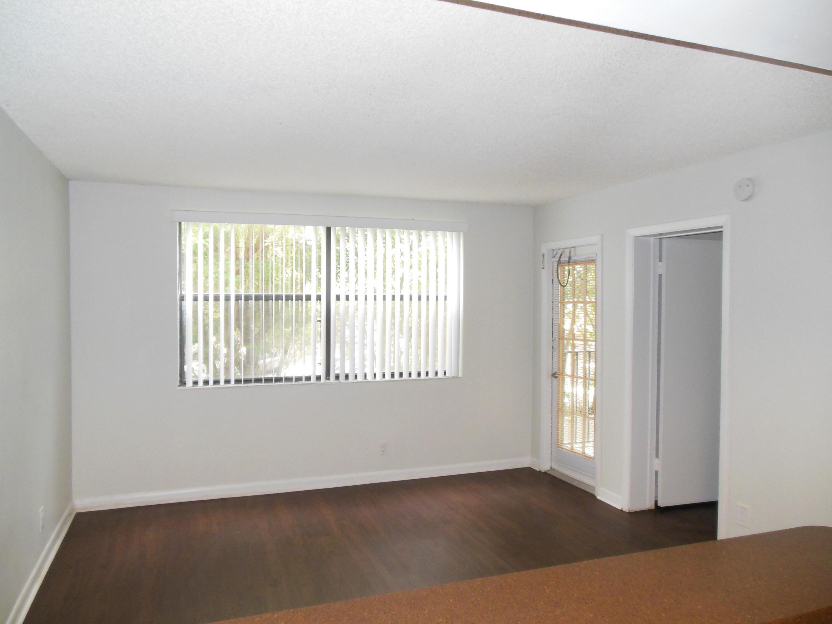 CLEAR LAKE CLUB CONDO - Residential Lease