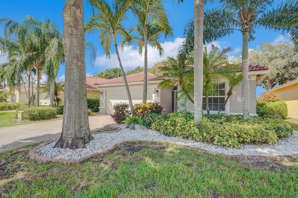 Photo of 12175 Roma Road, Boynton Beach, FL 33437 (MLS # R11121292)