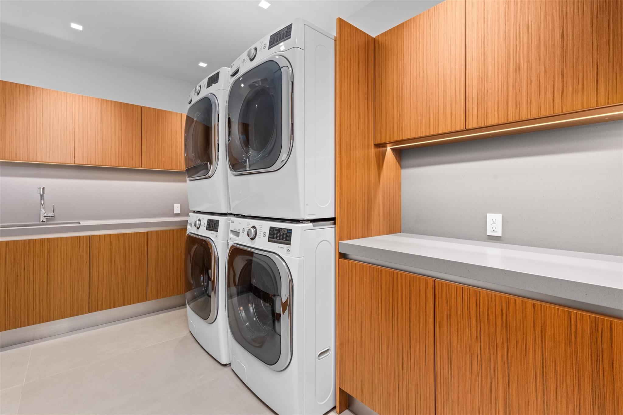 Stilwell Isles 15-26 B - Residential