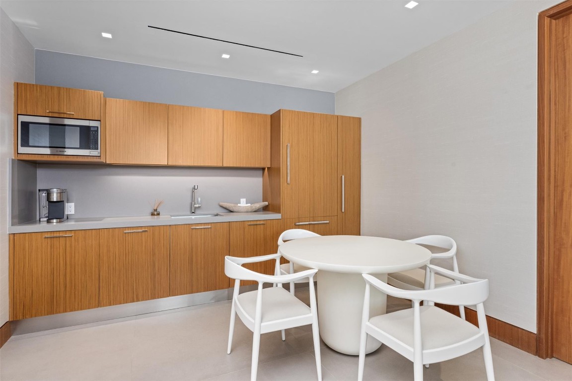 Stilwell Isles 15-26 B - Residential