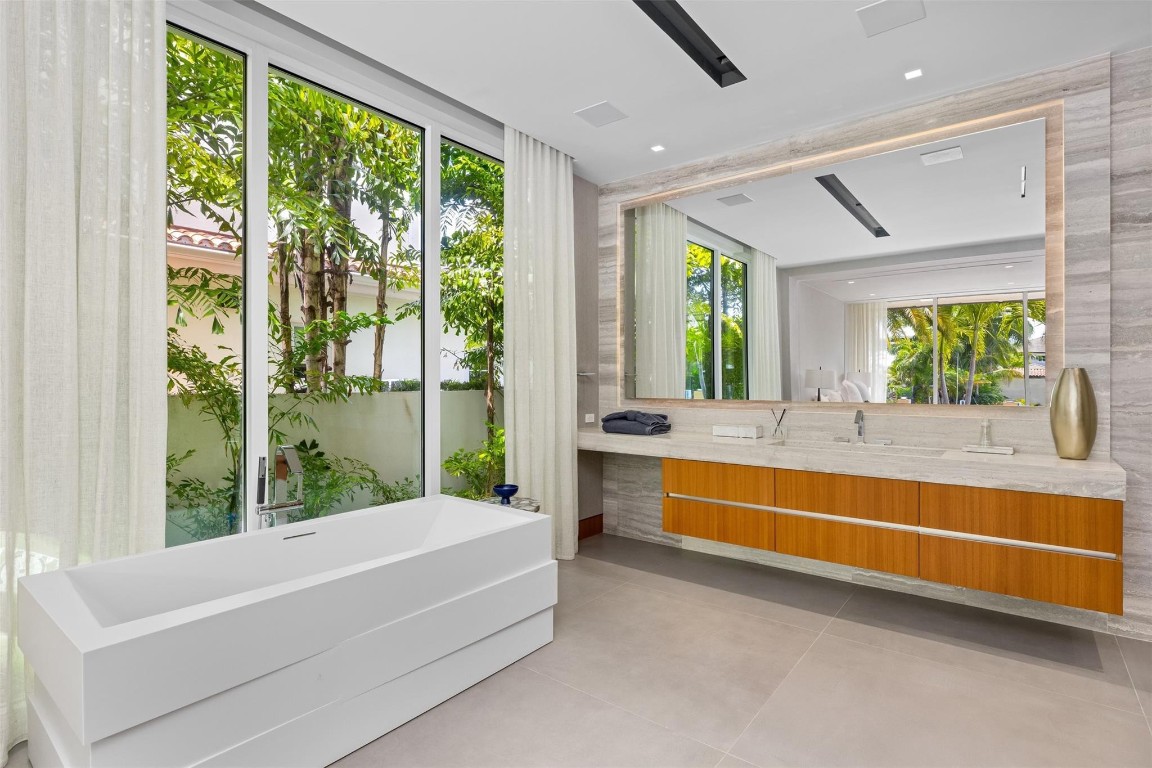 Stilwell Isles 15-26 B - Residential