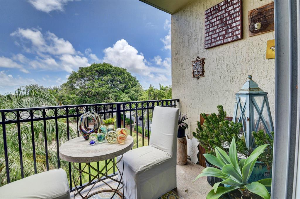 Boca Bayou/Caribbean - Residential