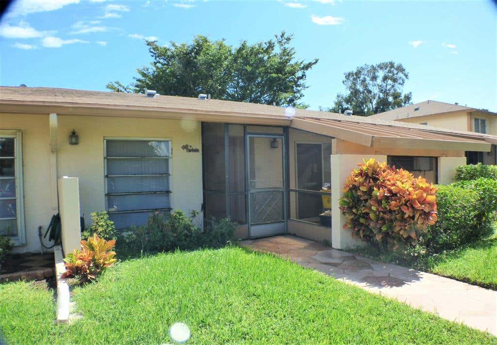 Photo of 5800 Princess Palm Court #B, Delray Beach, FL 33484 (MLS # R10751479)