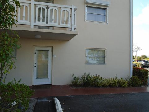 2687 N Garden Drive 112 Lake Worth FL 33461