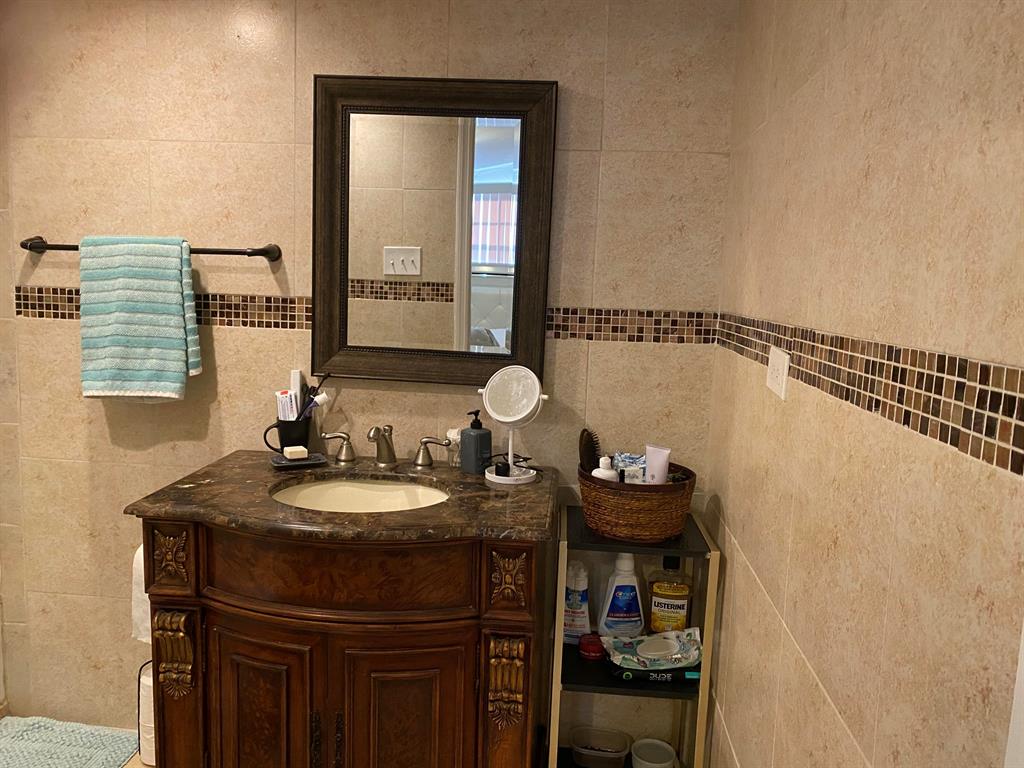 GUN CLUB ESTATES IN - Residential