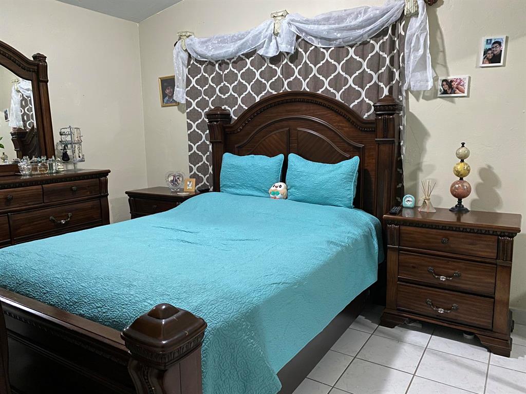 GUN CLUB ESTATES IN - Residential