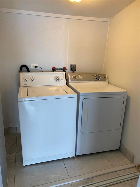 GUN CLUB ESTATES IN - Residential